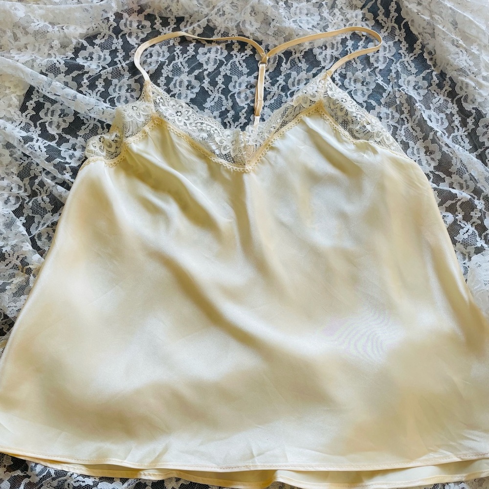 Linea Donatella Silky Poly Yellow Lace Chemise Lingerie Cami M/L